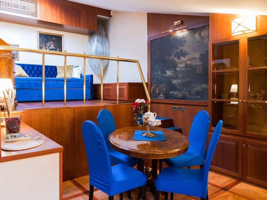 Carbonesi Luxury - Centro Storico Daire Bolonya Dış mekan fotoğraf