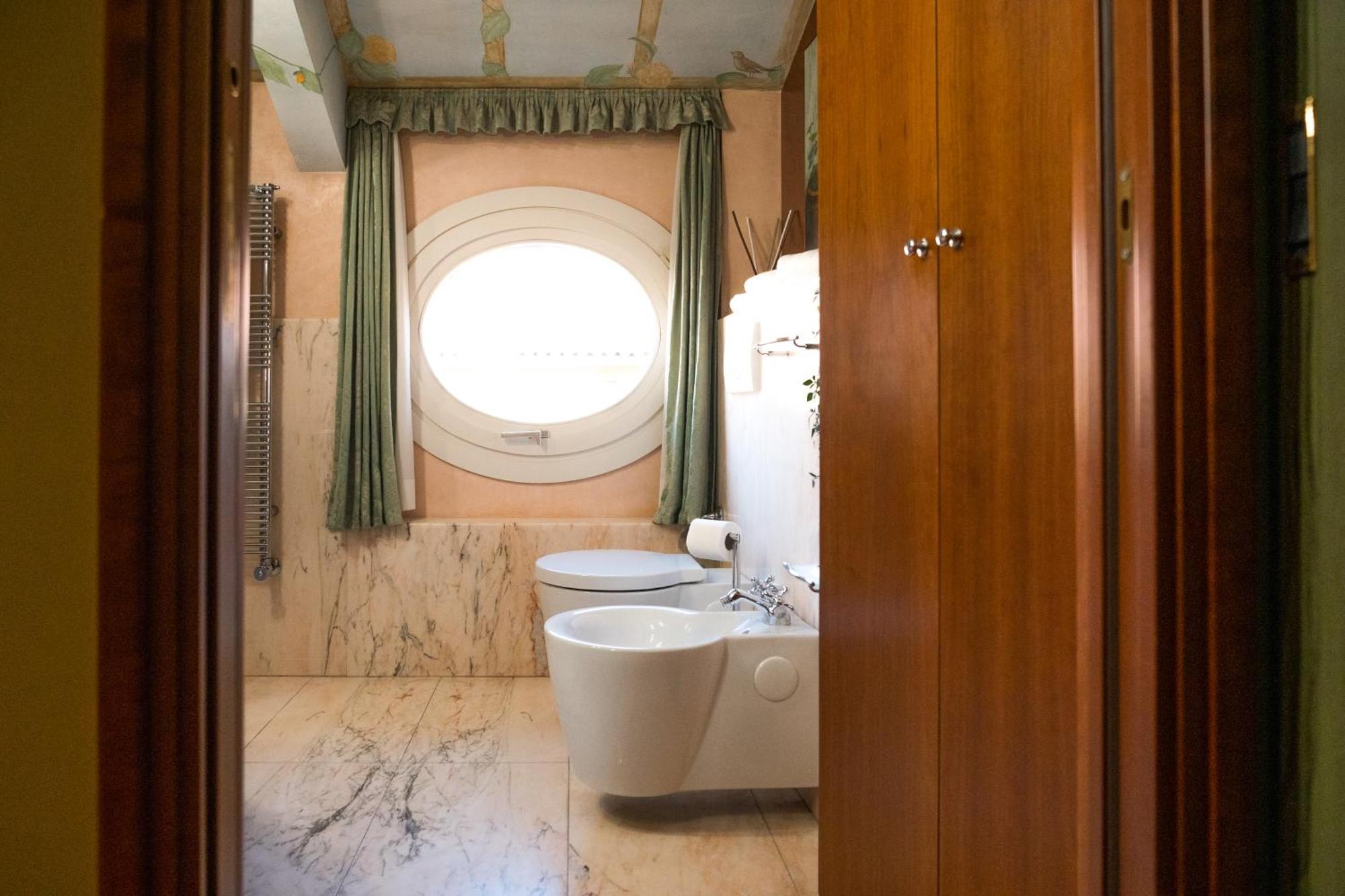 Carbonesi Luxury - Centro Storico Daire Bolonya Dış mekan fotoğraf